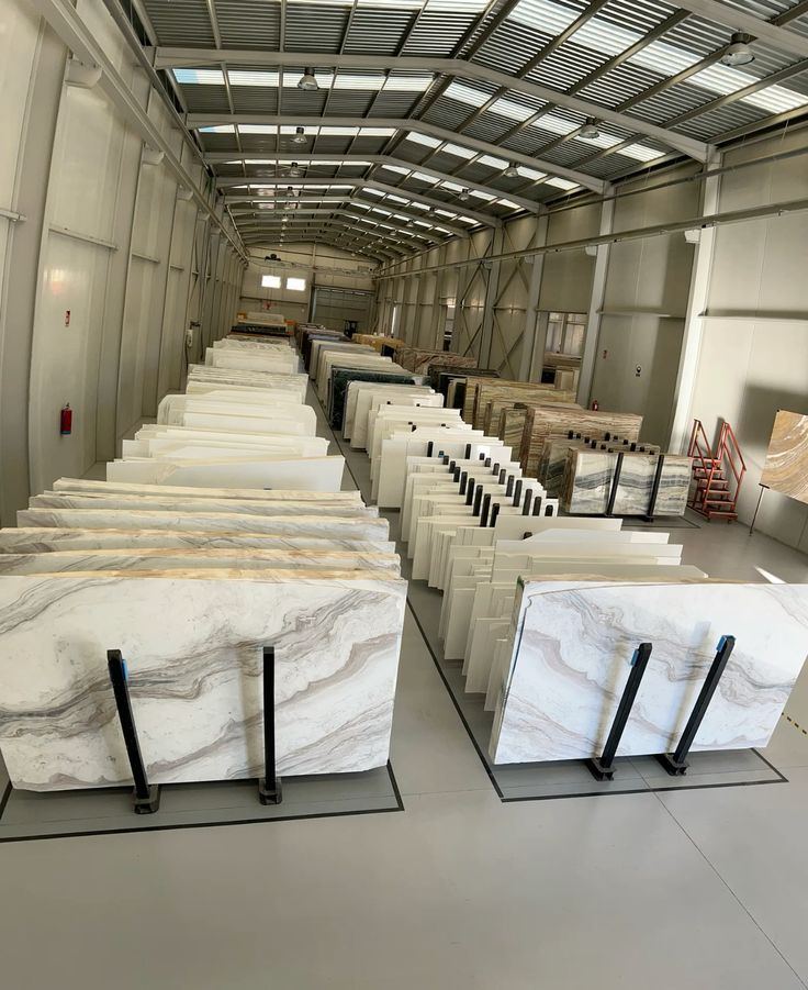Packaging and final dispatch of crates for export